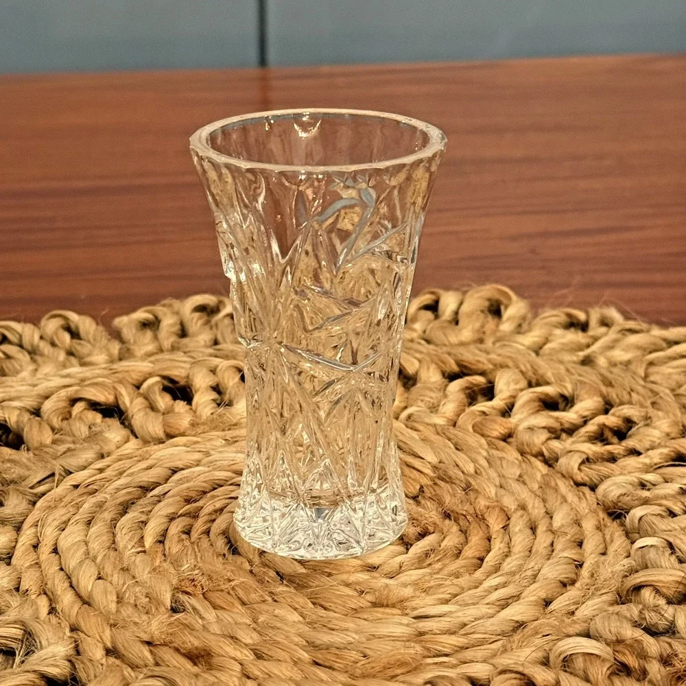 Vintage Lenox Fine‎ Crystal Dandelion Vase Star Bud Vase 4 Inches Tall